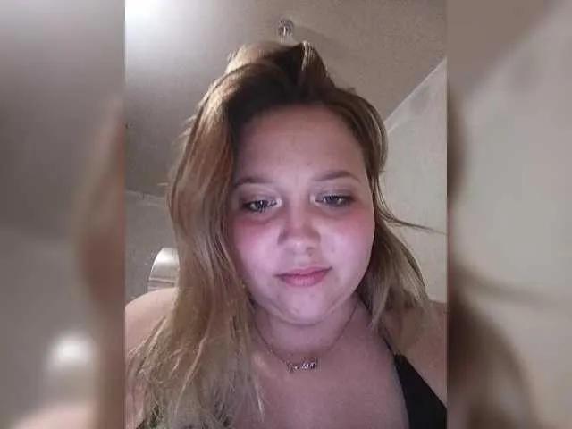 vaverika from BongaCams is Freechat
