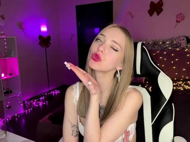 VersieBruegman from BongaCams