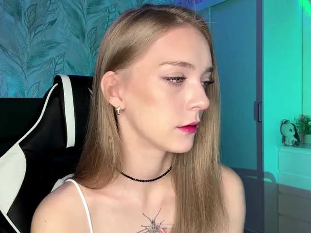 VersieBruegman from BongaCams