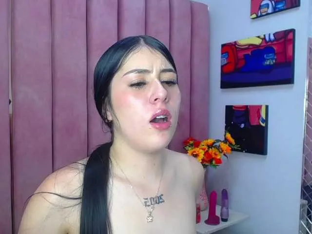 VictoriaStorm from BongaCams