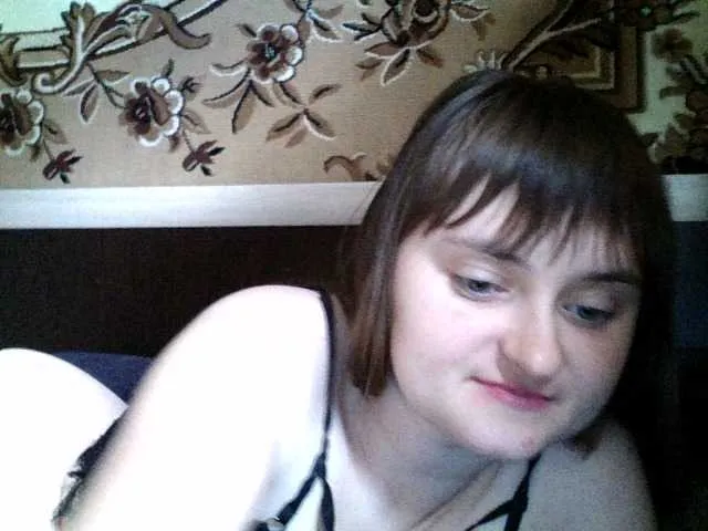 Viktoriia21 from BongaCams
