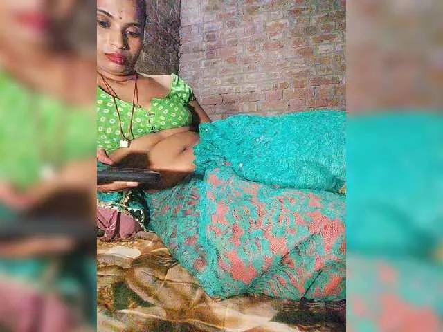 Villagequeen from BongaCams