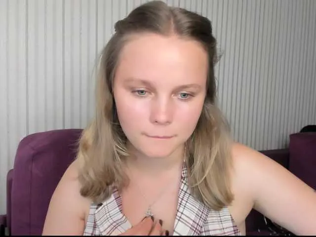 WebSamkaa from BongaCams