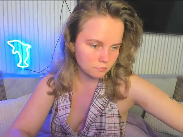 WebSamkaa from BongaCams