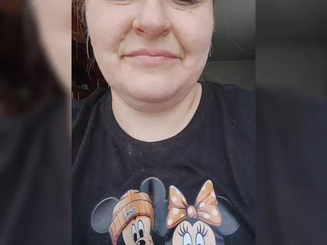 WifeyNusha from BongaCams