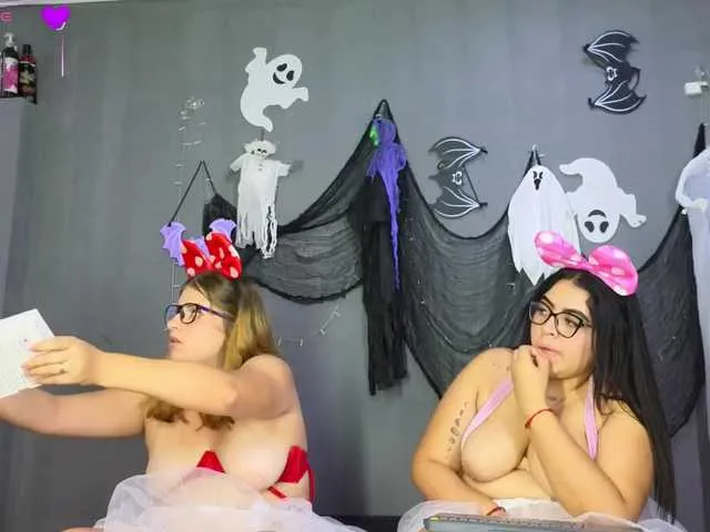 WildLatinWonders from BongaCams is Freechat