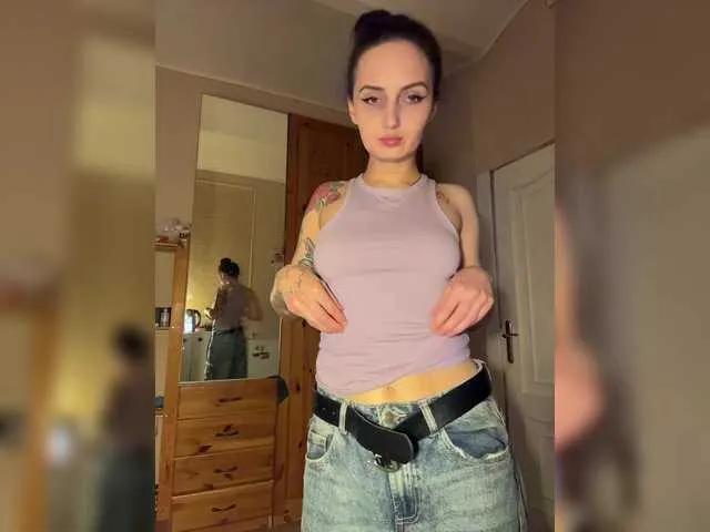 Wow-Eva from BongaCams
