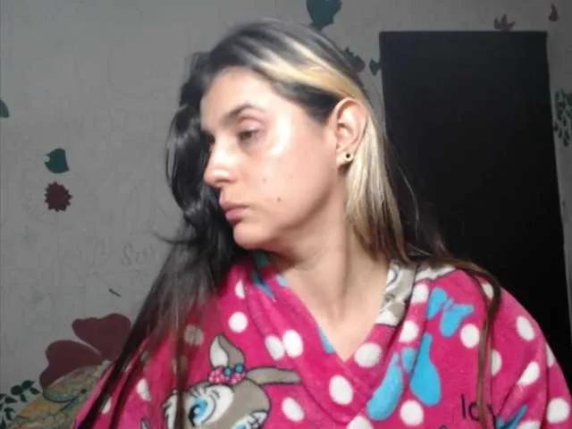 Wtwins from BongaCams is Freechat