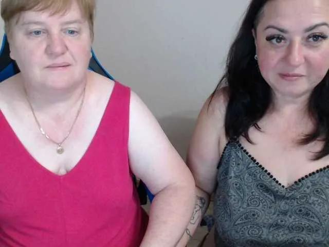 XMollyJaneEX from BongaCams is Freechat