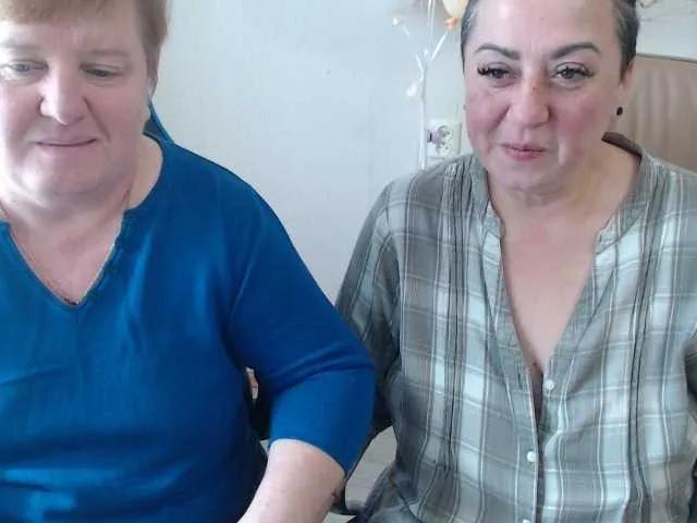XMollyJaneEX from BongaCams is Freechat