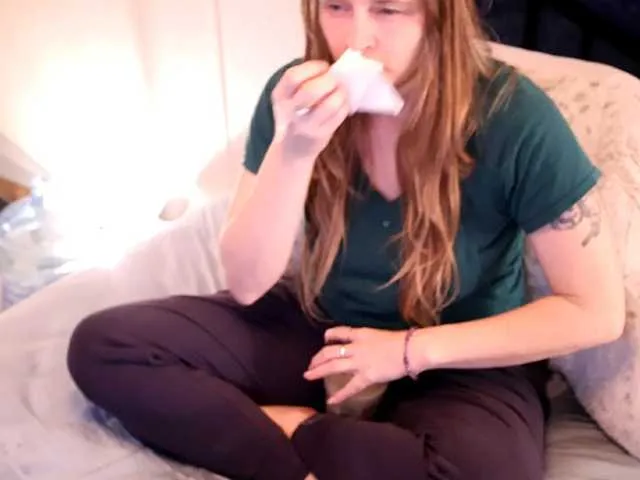 XxpixeyxX from BongaCams