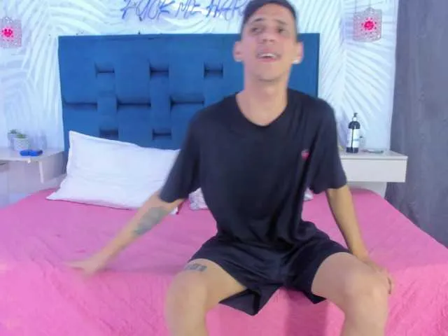 Youngs-Wild from BongaCams is Freechat