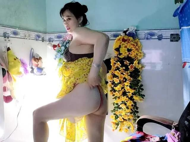 Youngsee69 from BongaCams is Freechat