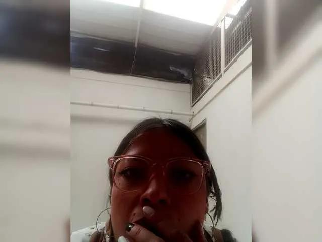 zarabelle from BongaCams