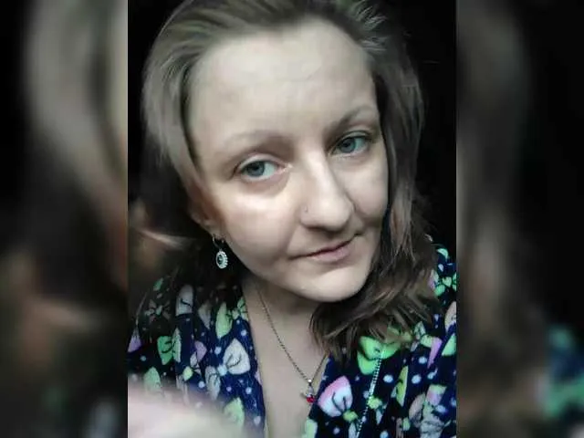 Zarevna from BongaCams