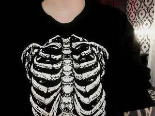 Adeelinee from CamSoda