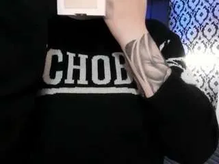 Adeelinee from CamSoda