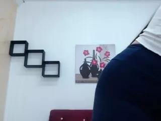 agatha-frank from CamSoda
