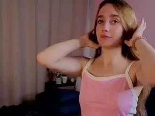 ainsleycordner from CamSoda is Freechat