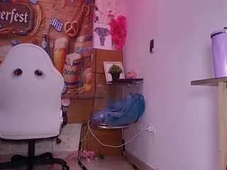 aisha-a from CamSoda is Freechat