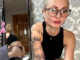 albertacovert from CamSoda is Freechat