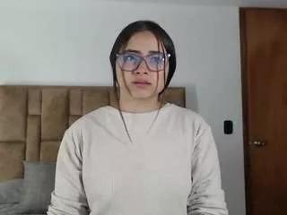 aleejhandra from CamSoda