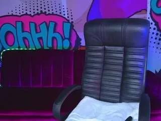 Girls: try live performances with matured performers, from dancing to quirks, in a variety of beautiful sex cams.