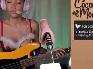 Girls: try live performances with matured performers, from dancing to quirks, in a variety of beautiful sex cams.