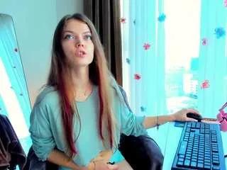 alice-best from CamSoda is Freechat