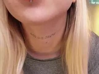 alice-halle from CamSoda is Freechat