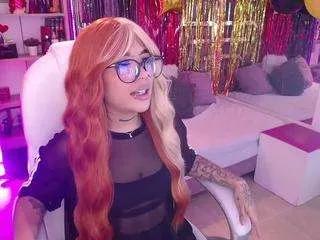 alicewalker-11 from CamSoda is Freechat