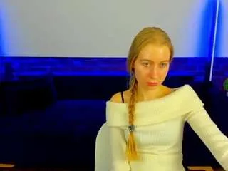 alinablond from CamSoda is Freechat