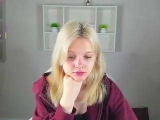 allice-cox from CamSoda is Away