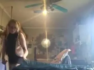 Allygrantham19 from CamSoda