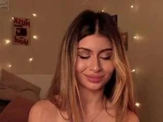 alodieburtt from CamSoda is Freechat