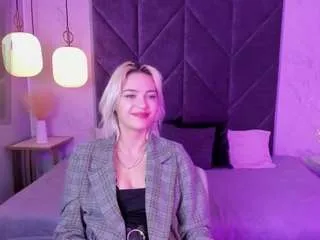 Alysiasun from CamSoda