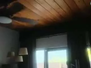 Amandahugnkiss from CamSoda