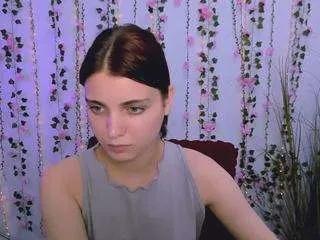 amara-shine from CamSoda is Freechat