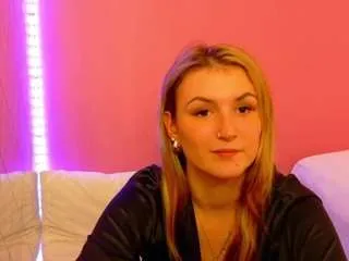 anaayss on CamSoda 