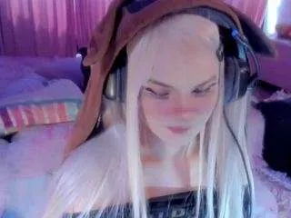 Angelica-gin from CamSoda