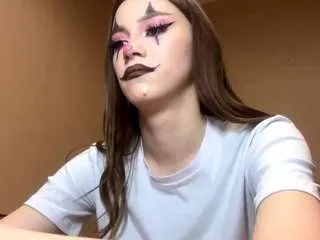 angelklinge from CamSoda is Freechat