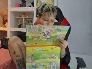 angels-petite from CamSoda is Freechat