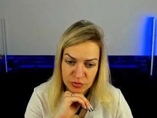 annasnow99 from CamSoda is Freechat