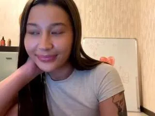 aurorathomas from CamSoda is Freechat