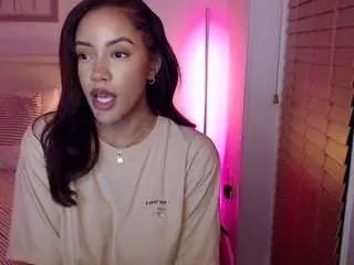 Avaxo from CamSoda