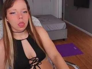 Ayralust from CamSoda