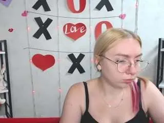 Beatricefly from CamSoda