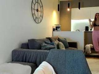 bella-sweeet from CamSoda is Freechat