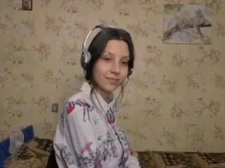 bettebirk from CamSoda is Freechat