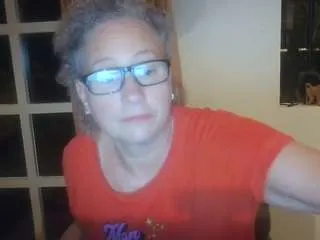 Blondecougar from CamSoda